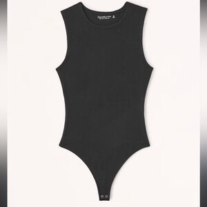 Black Seamless Crew Tank